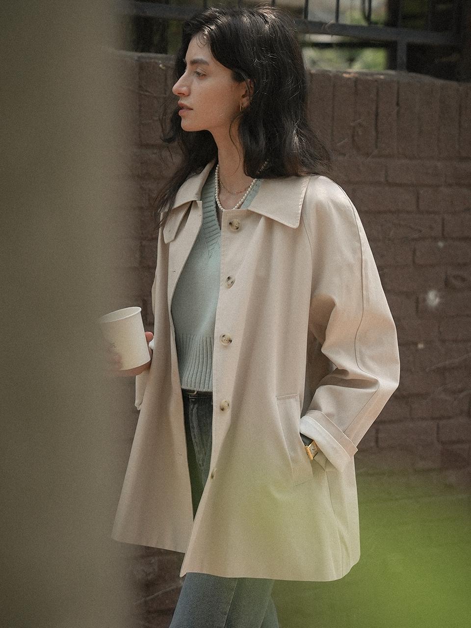 Tillidie Mac half trench coat Light beige
