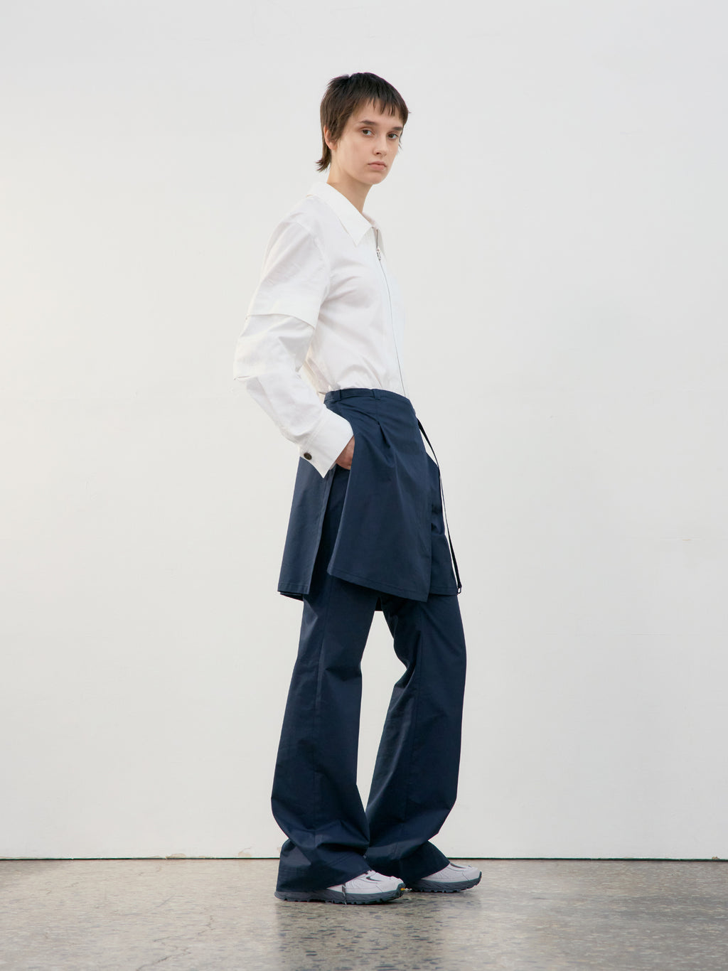 Low Classic Pocket Sleeve Zip-Up Shirt White