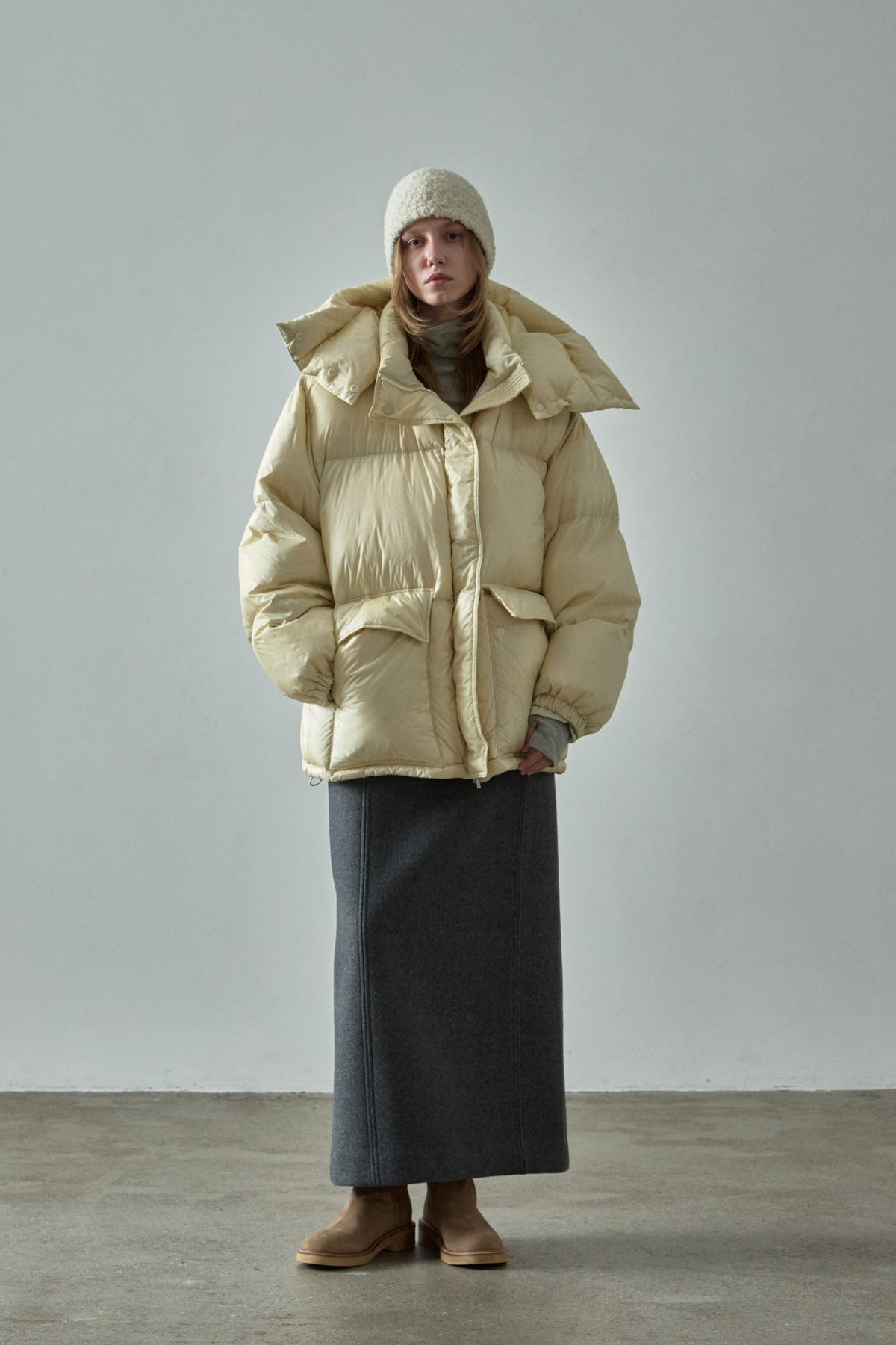 Facade Pattern Goose Down Half Padded Jacket butter