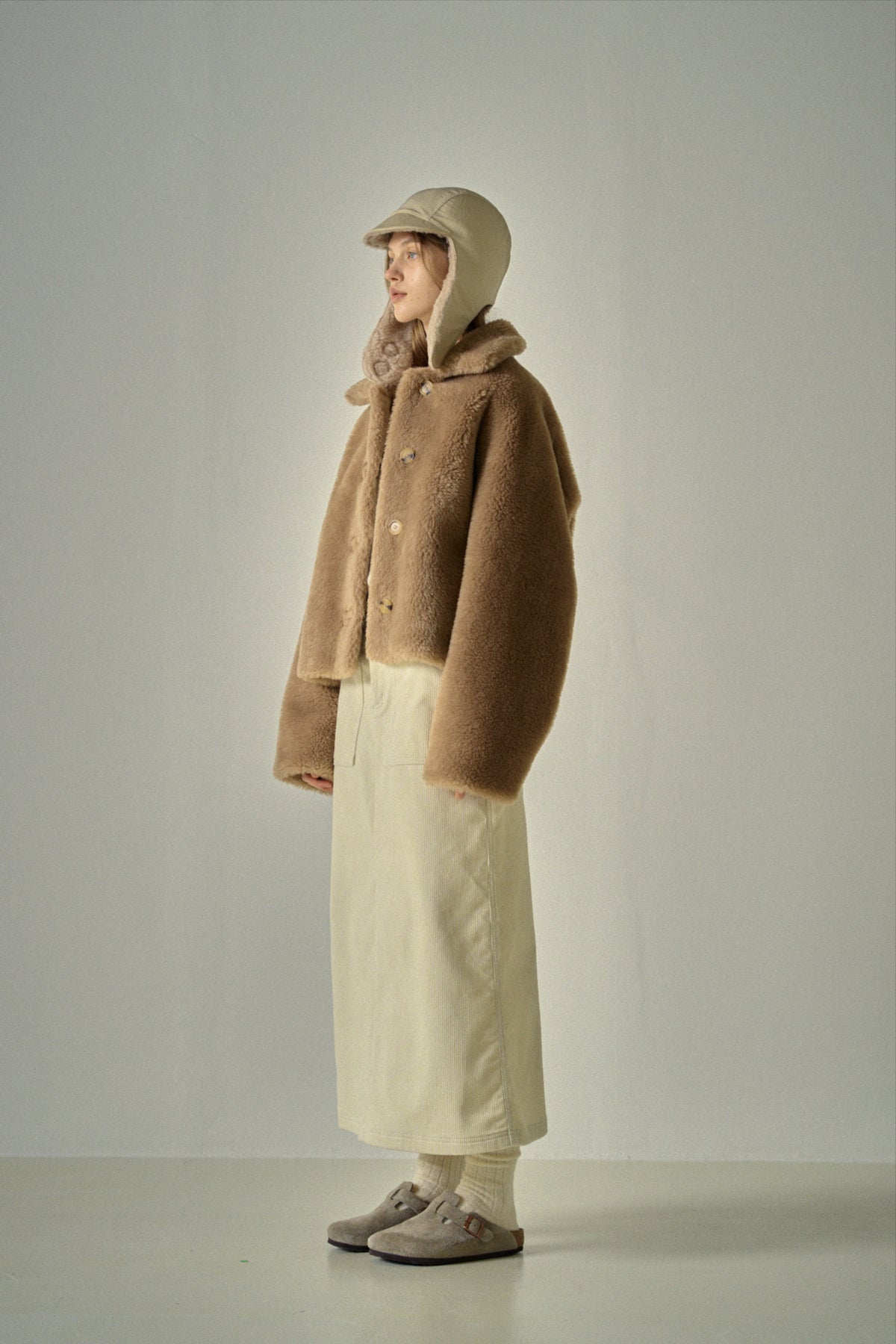 Facade Pattern Lambswool Earflap Cap