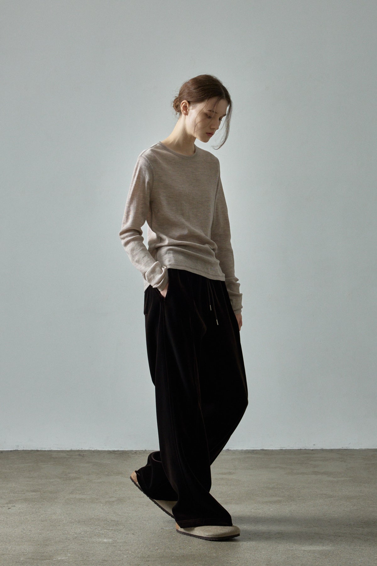 Facade Pattern Relaxed Velvet Pants brown