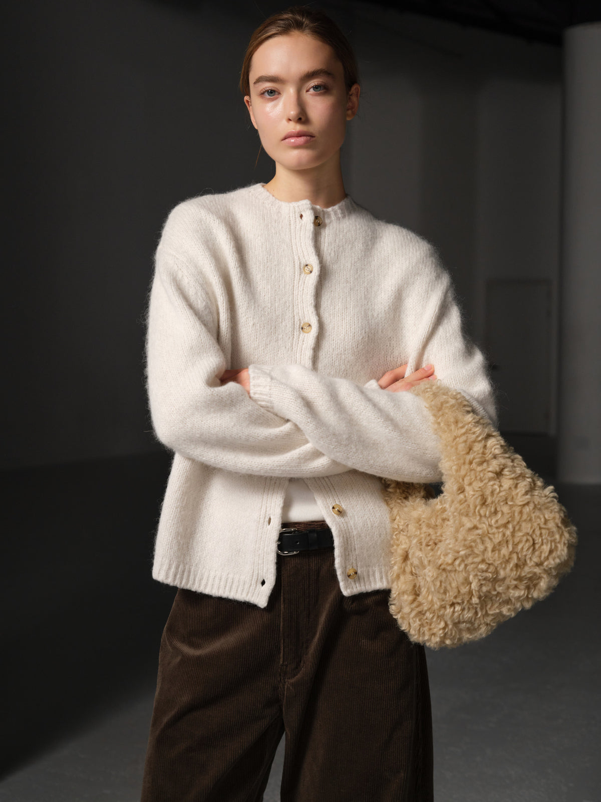 Facade Pattern Fluffy East Tote Bag beige