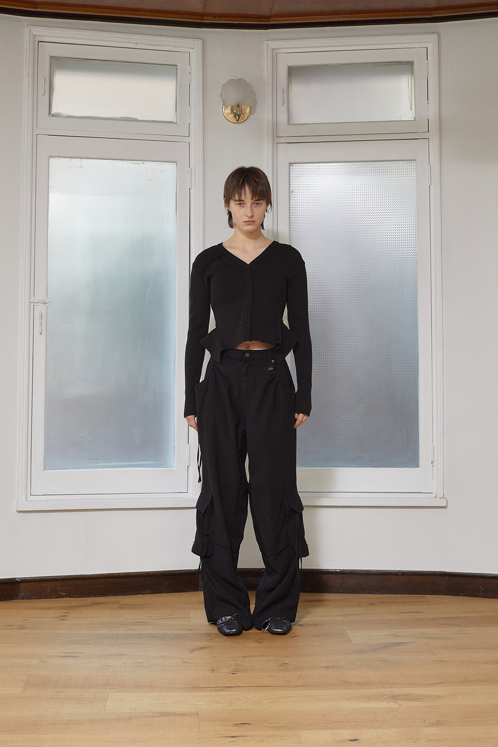 [matinkim] UNBALANCE CUT LINE BUTTON CARDIGAN IN BLACK