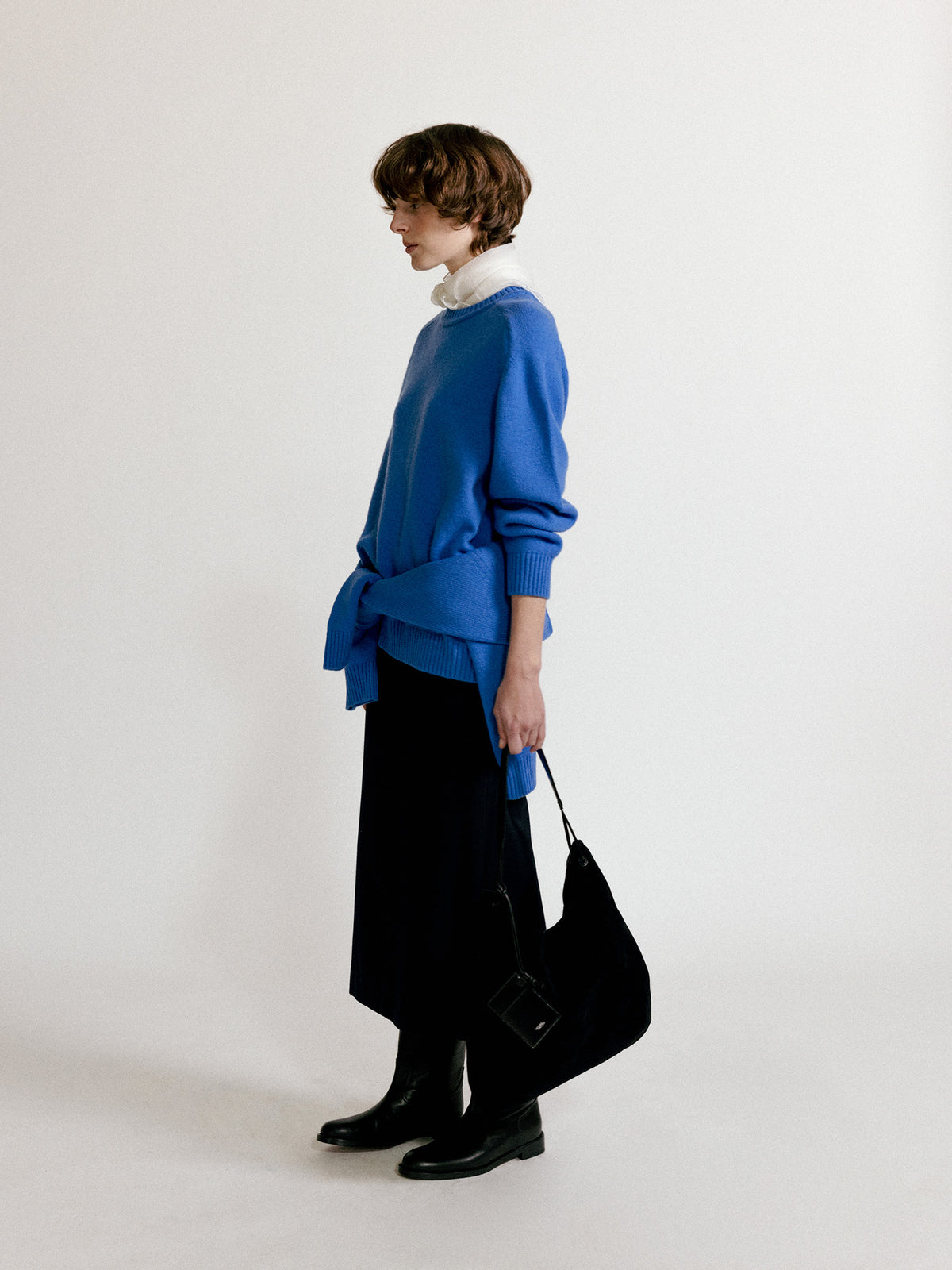 Nothing Written Jude round pullover (Blue)