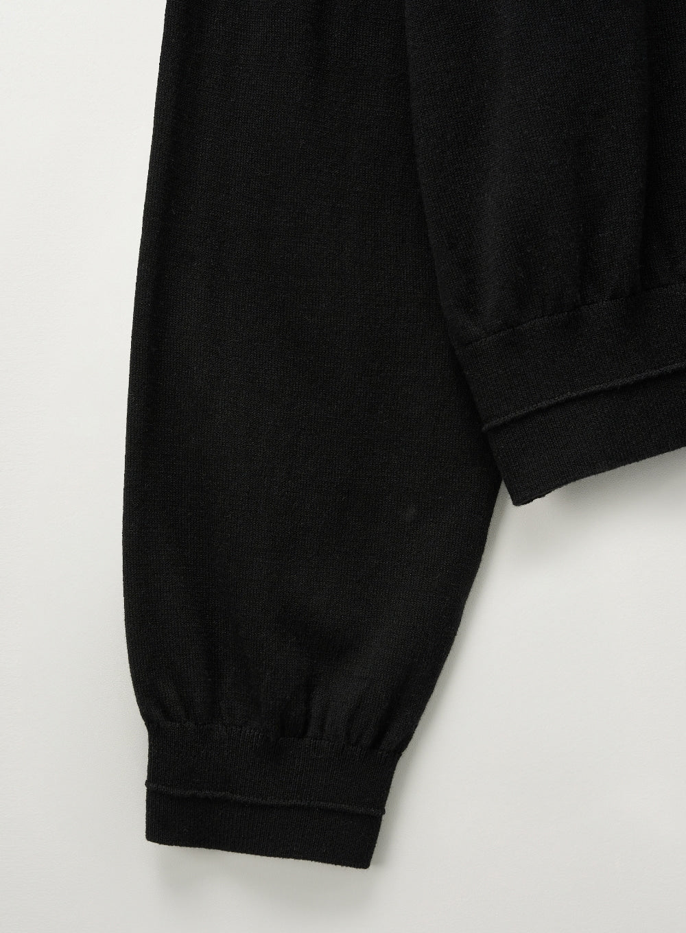 [satur] (W) Light Weight Knit Cardigan - Black