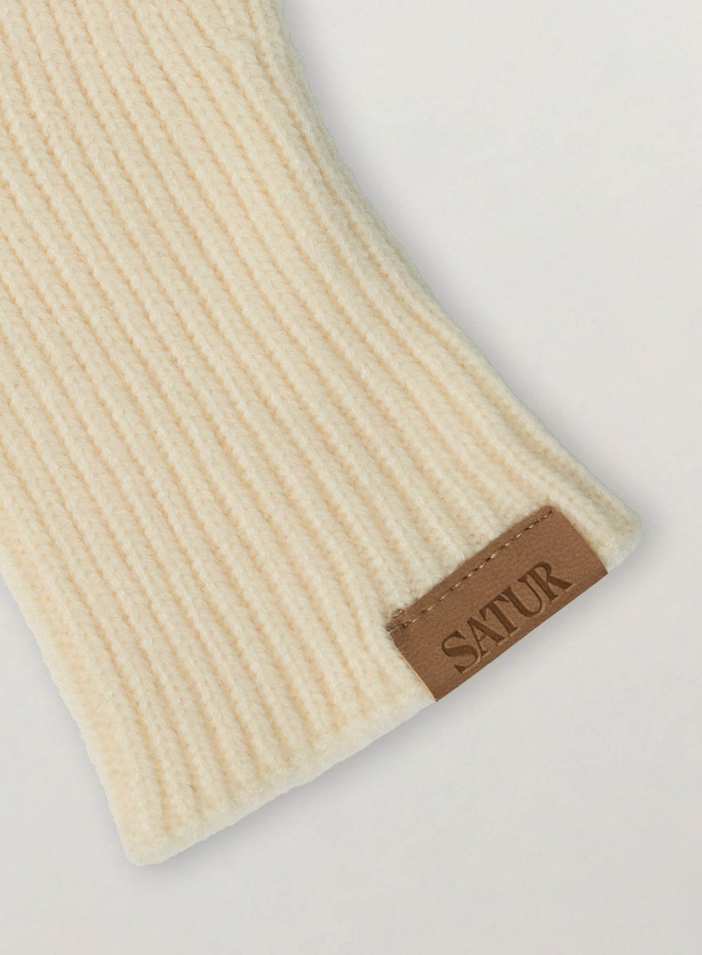 [satur] Classic Knit Gloves - Cream