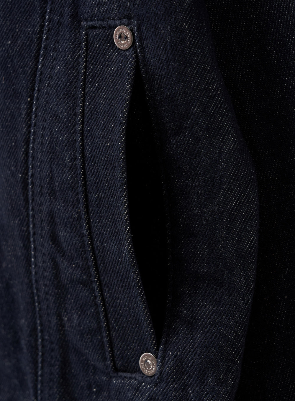 [satur] (W) Symbol Brooch Velvet Collar Denim Trucker Jacket - Indigo