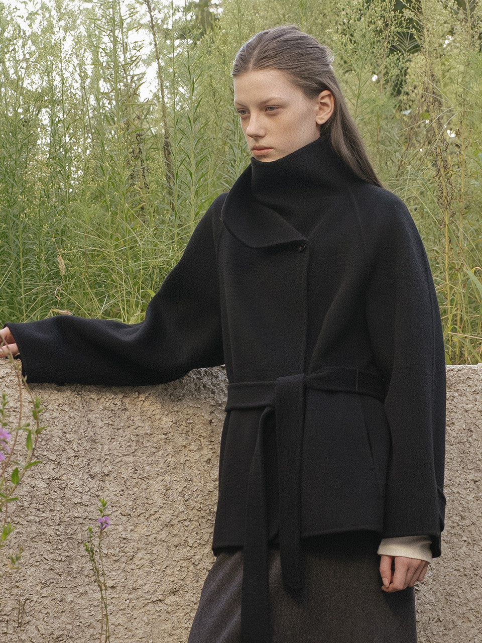 Tillidie Wool 100 handmade half coat Black