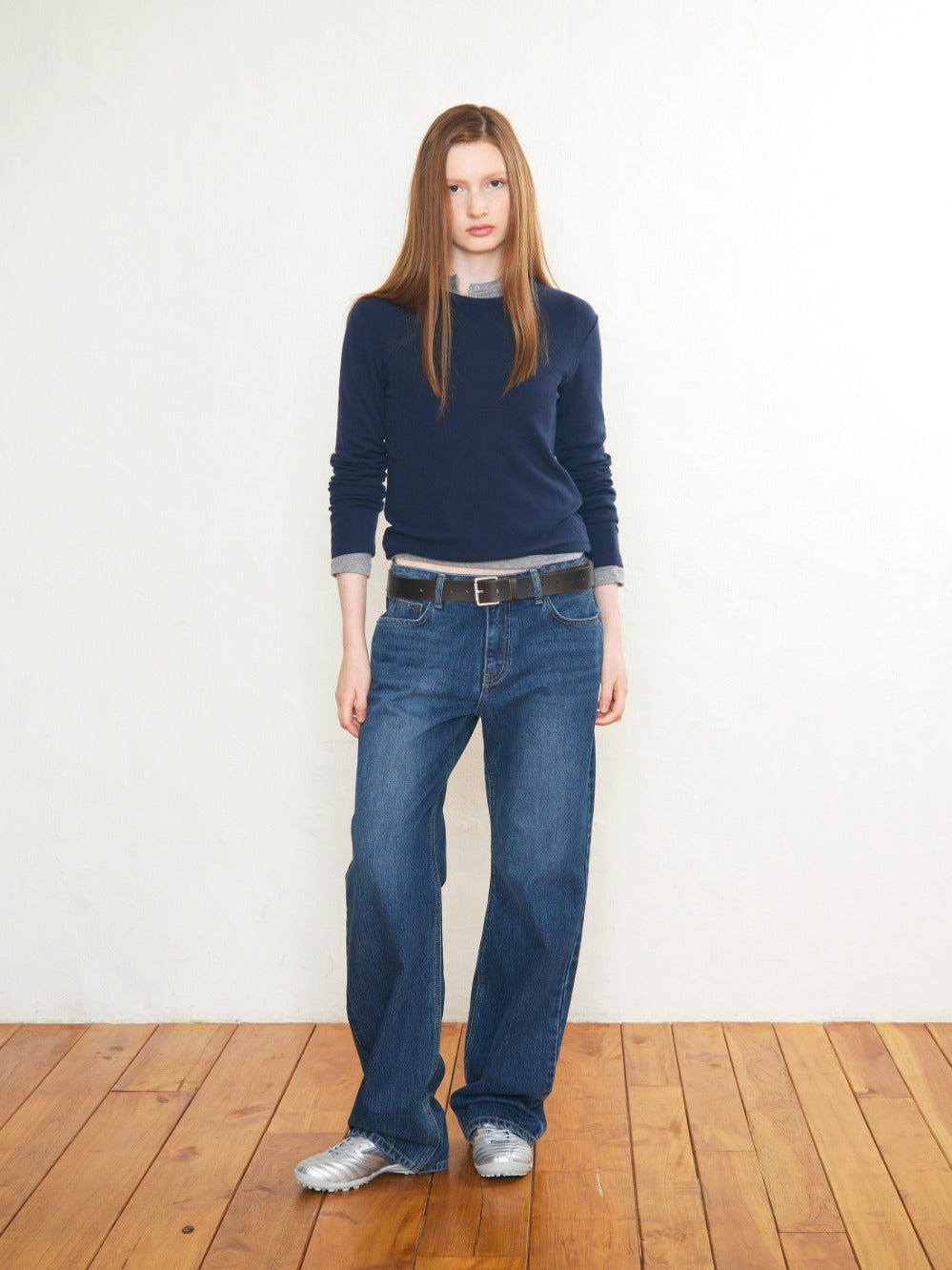 Low Classic Low-Rise Straight Jeans - Navy Blue