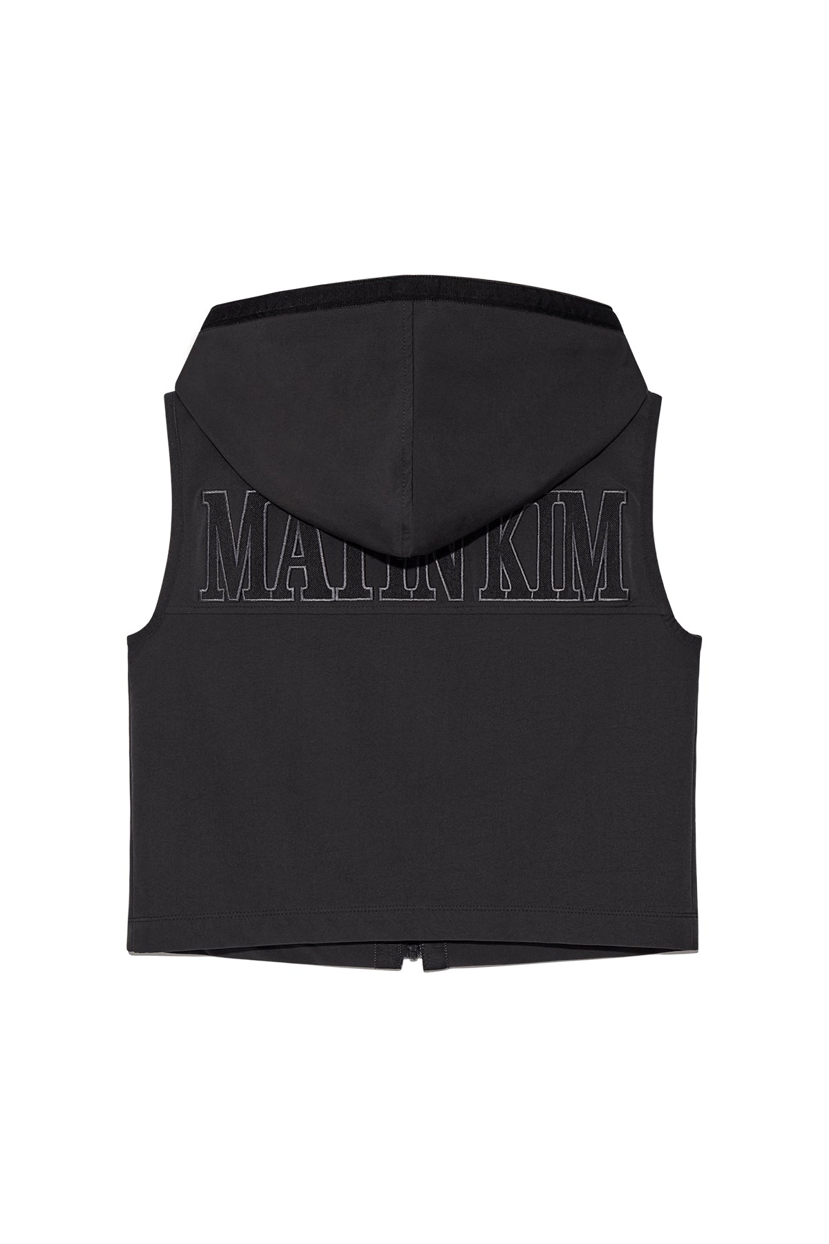 [matinkim] BACK LOGO LIGHT HOODY VEST IN CHARCOAL