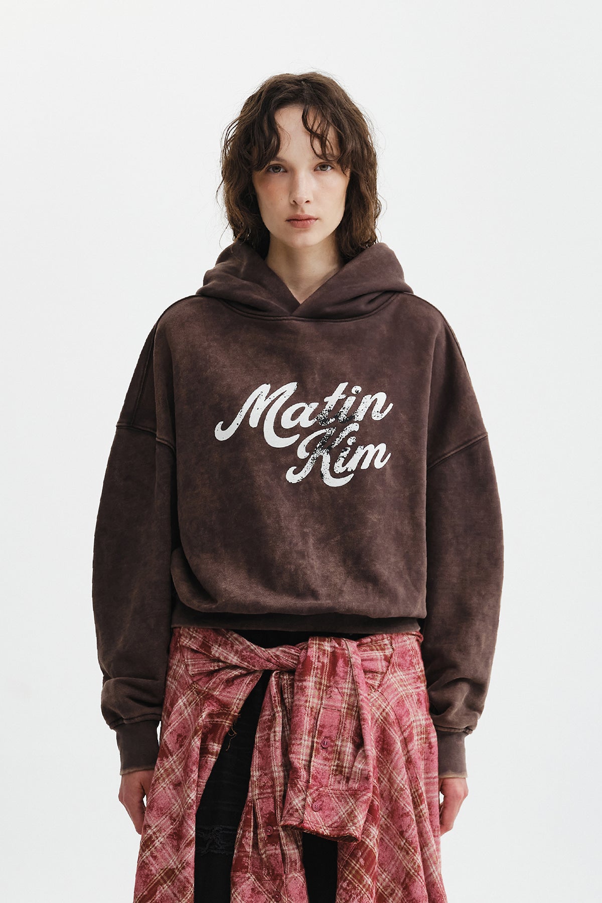 Matinkim Washed Calligraphy Logo Hoody Top IN Brown