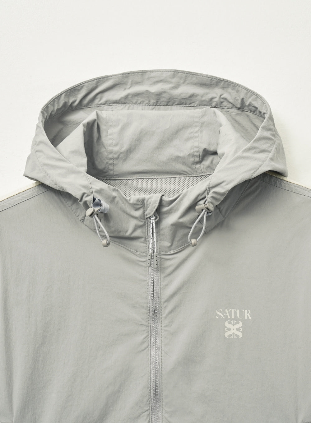 [satur] (W) Lawton Packable Windbreaker - Gray