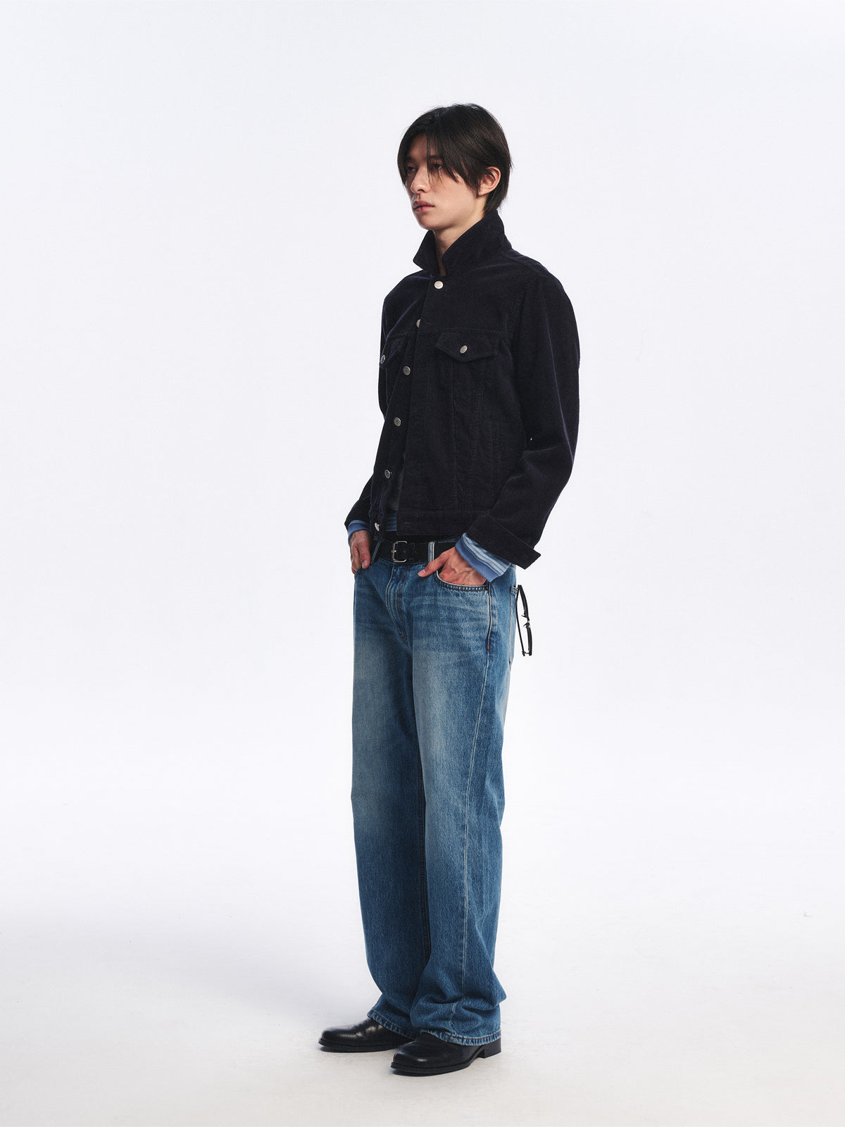 Low Classic Corduroy Trucker Jacket Navy