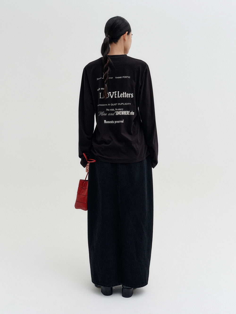 EENK Curved Line Long Denim Skirt - Black