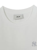 MLB Korea Women's Basic Small Logo Slim Crop Fit T-shirts