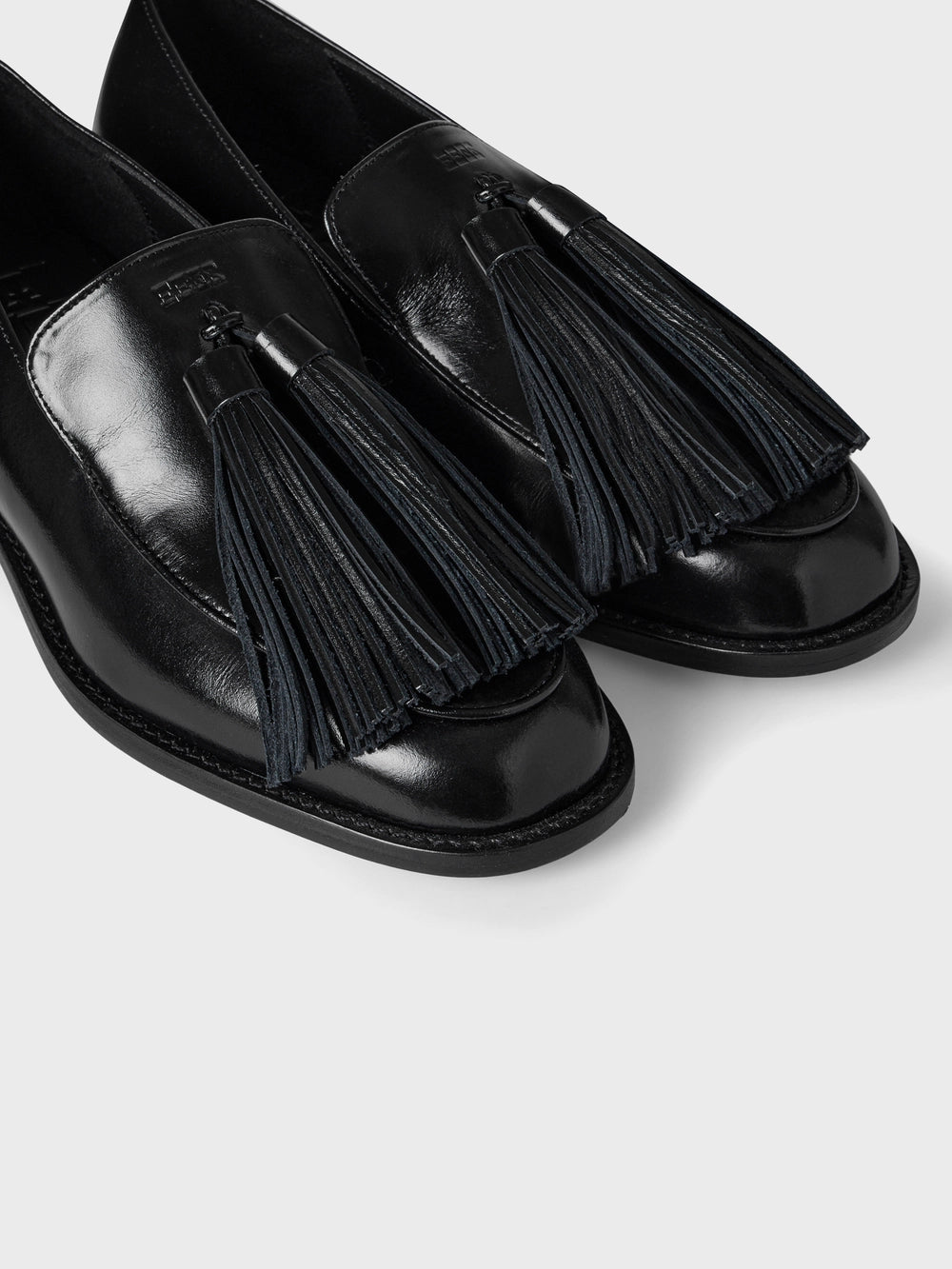 EENK Leather Tassel Loafers - Black