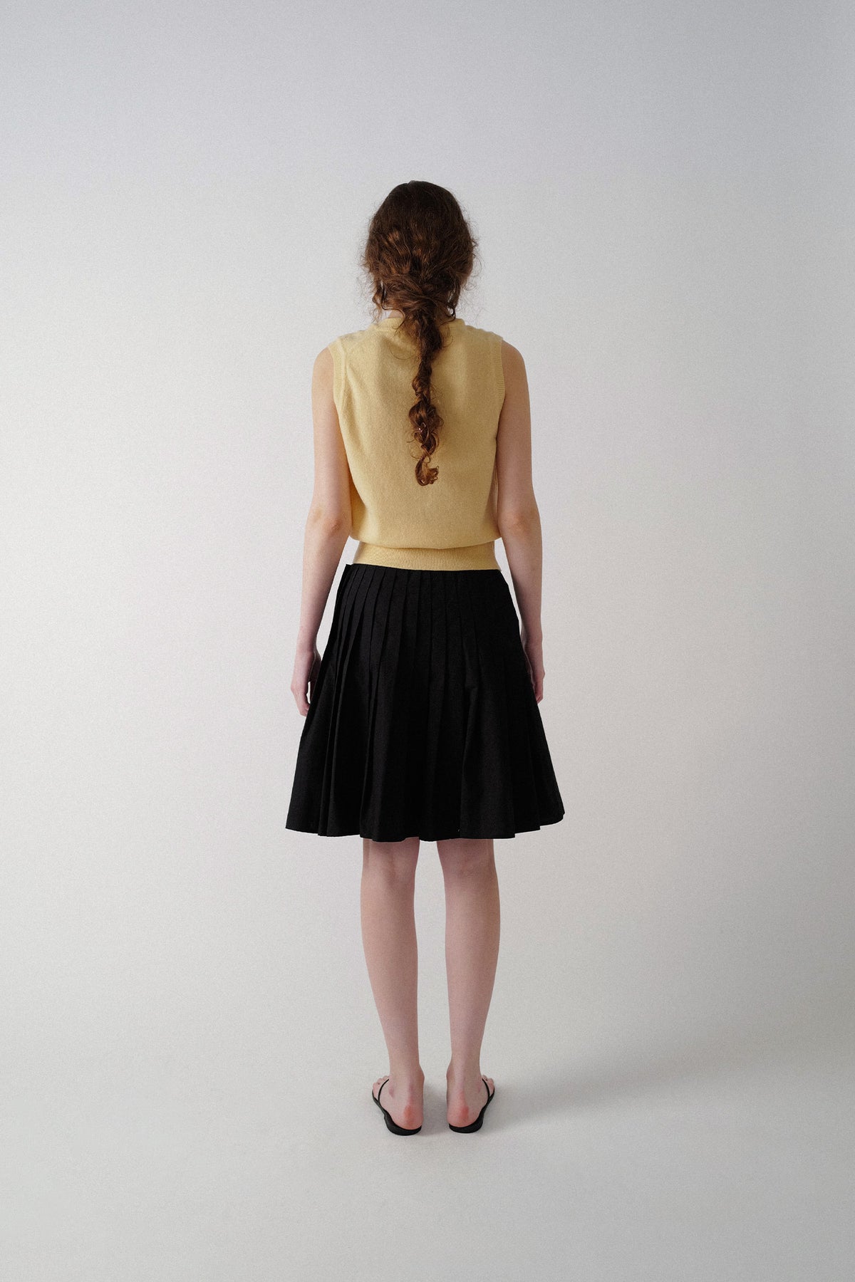 Nothing Written Sai cotton pleated skirt (Black)