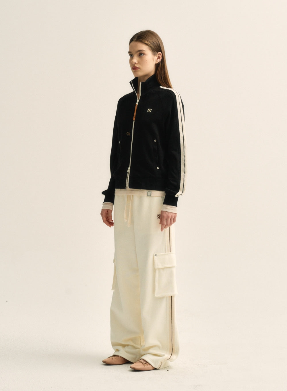 [satur] (W) Lawton Cargo Track Pants - Resort Cream