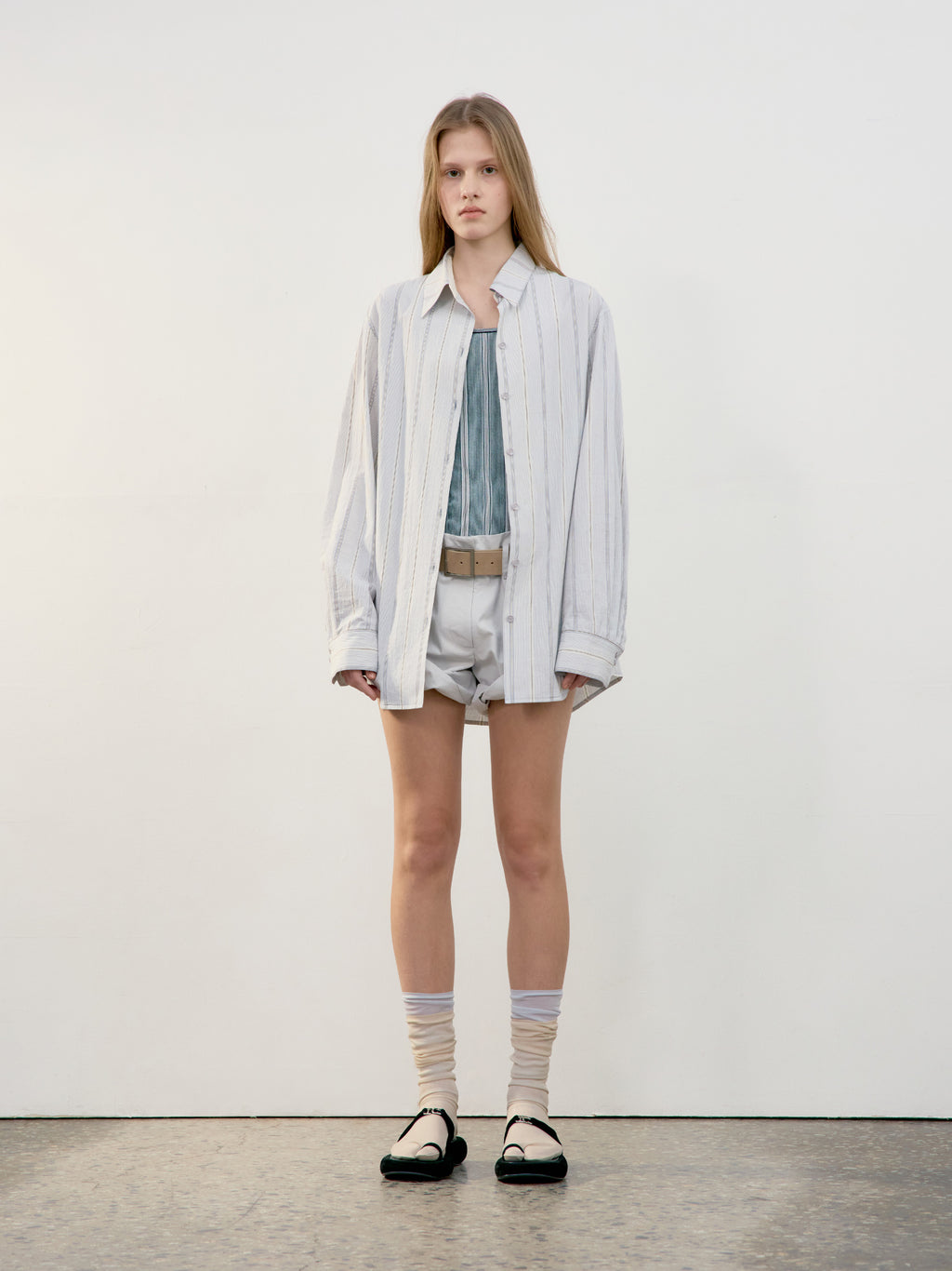 [low_classic] Stripe Classic Shirt
Blue