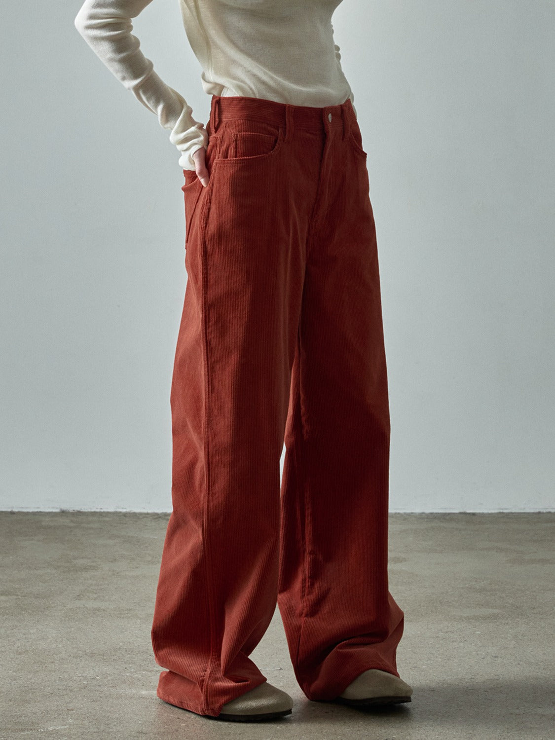 Facade Pattern Classic Corduroy Pants brick red