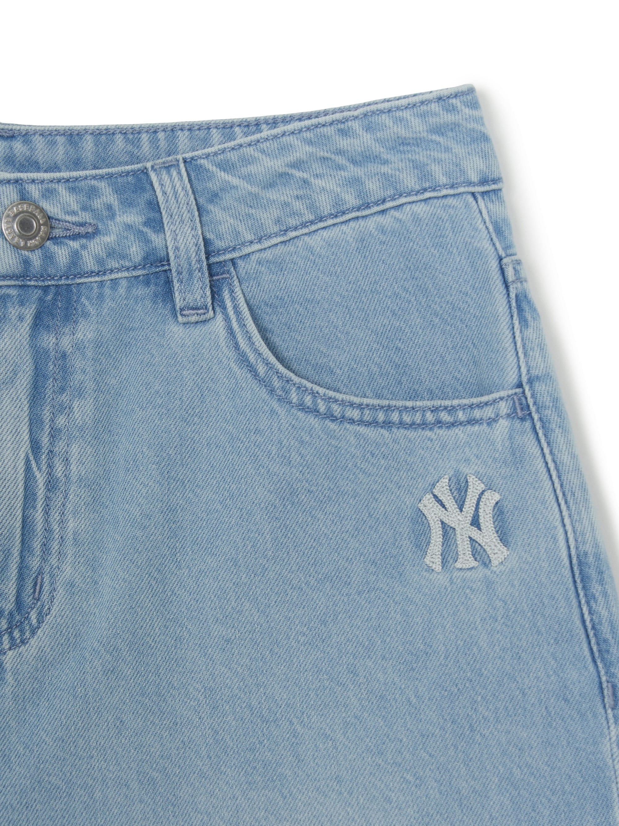 MLB Korea Women's Basic Small Logo Summer Tencel 9in Denim Shorts