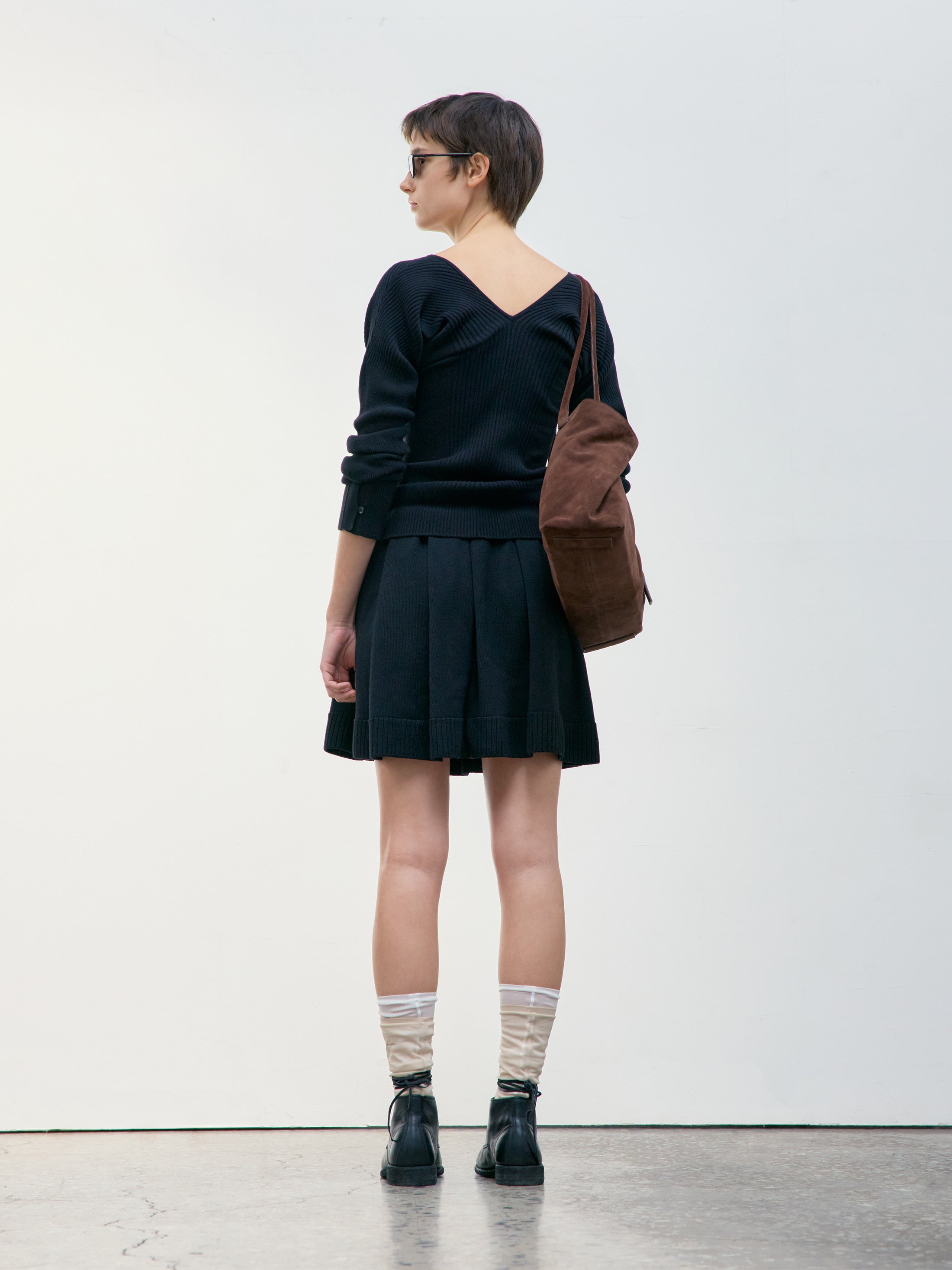 Low Classic Deep V-Neck Knit Cardigan Black