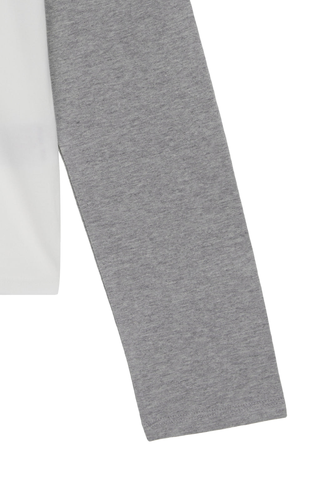 [matinkim] MATIN LETTERING RAGLAN LONG SLEEVE IN GREY