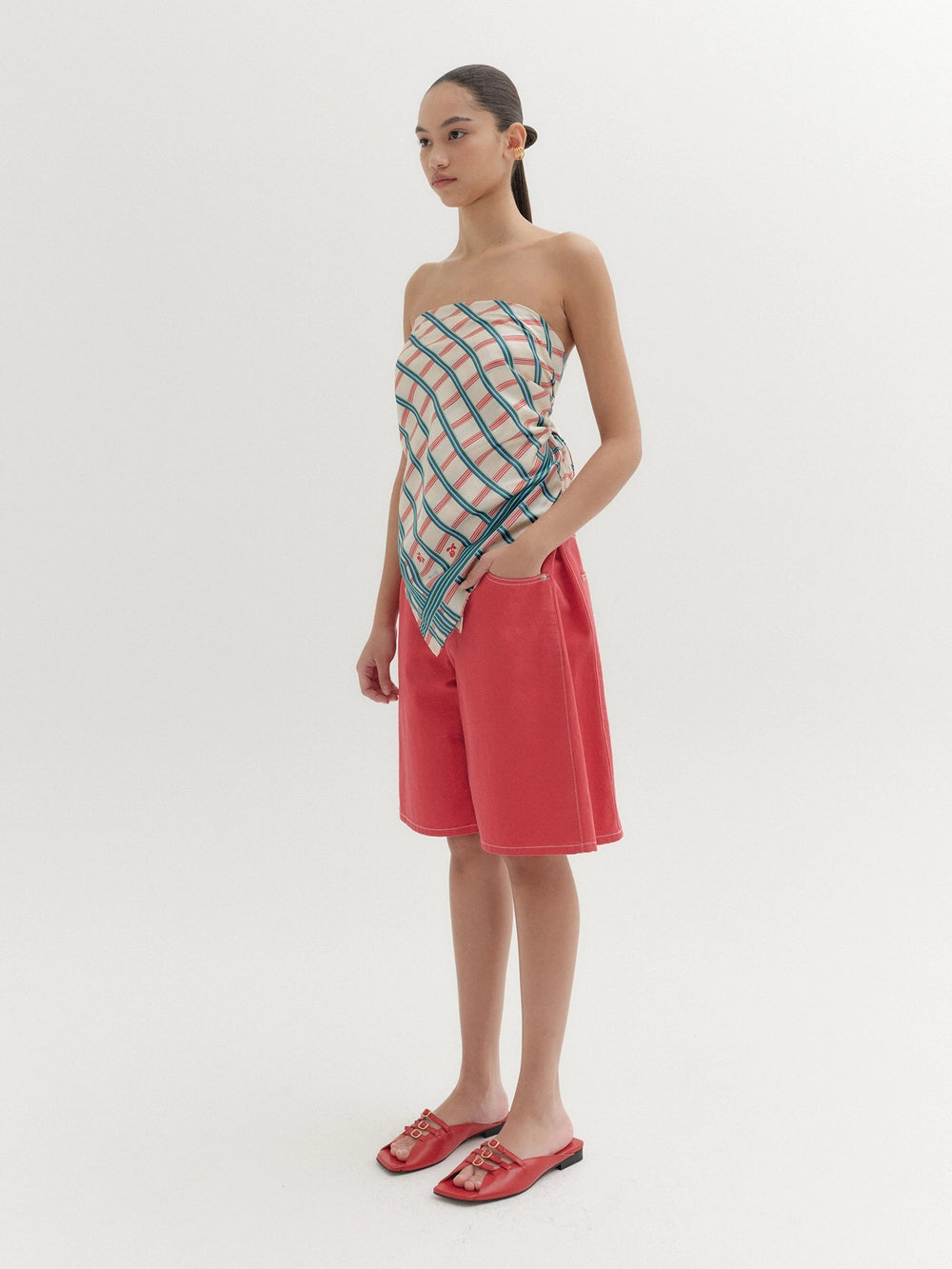 EENK Classic Denim Bermuda Shorts - Red