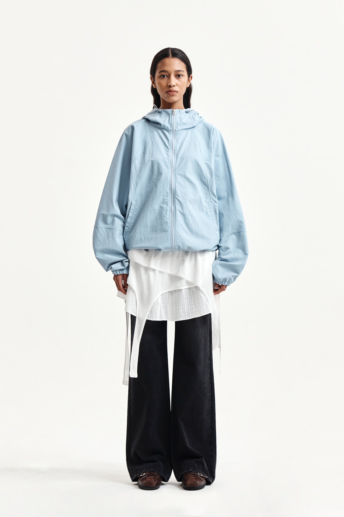 [matinkim] MULTI PANEL LAYERED SKIRT IN WHITE