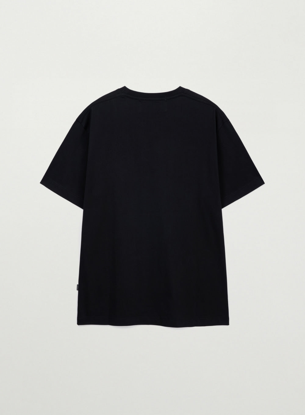 Satur Gradient Big Logo T-Shirt - Black