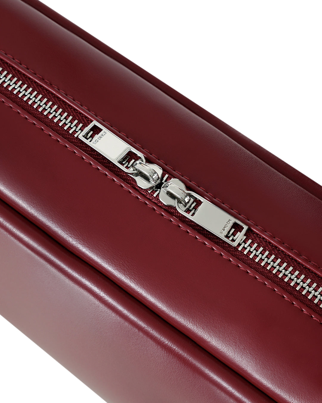 More Baguette Bag · Red Wine