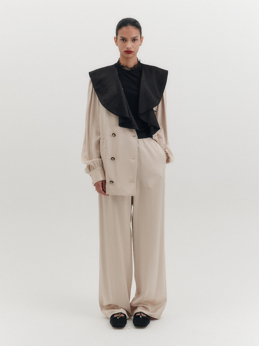 EENK Fluid Collar Blouse - Cream