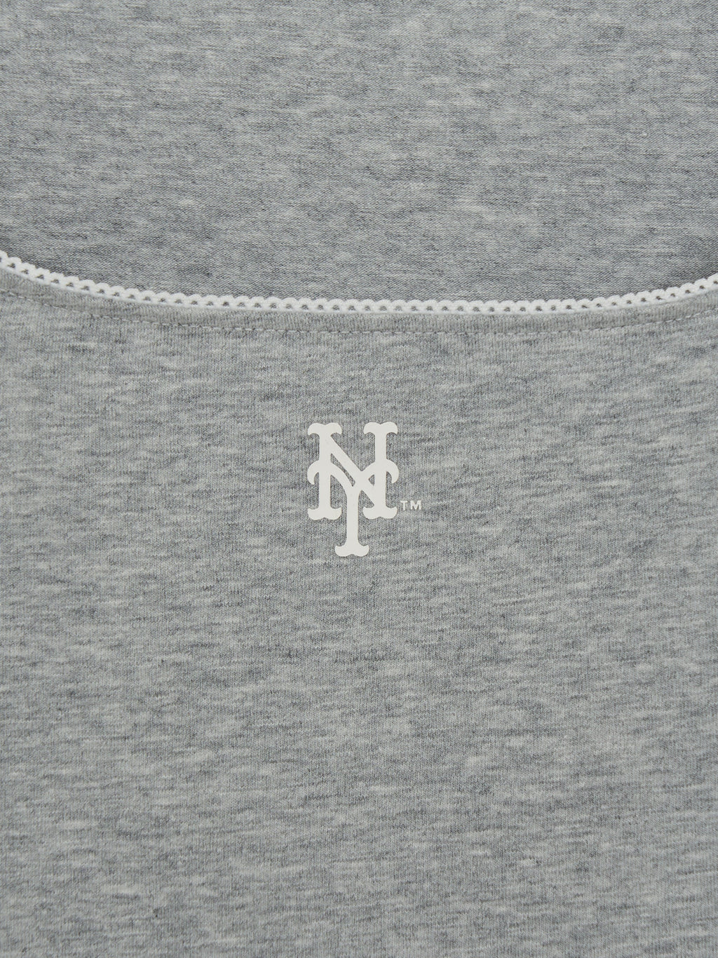 MLB Korea Women's Basic Lace Square Neck Slim Semi Crop T-shirts