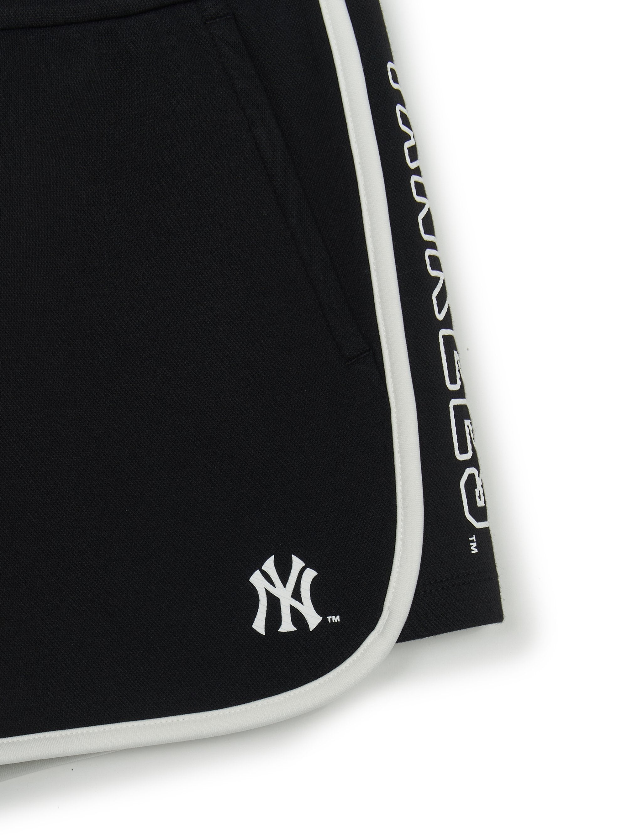 MLB Korea Women's Varsity Sportive Dolphin Shorts