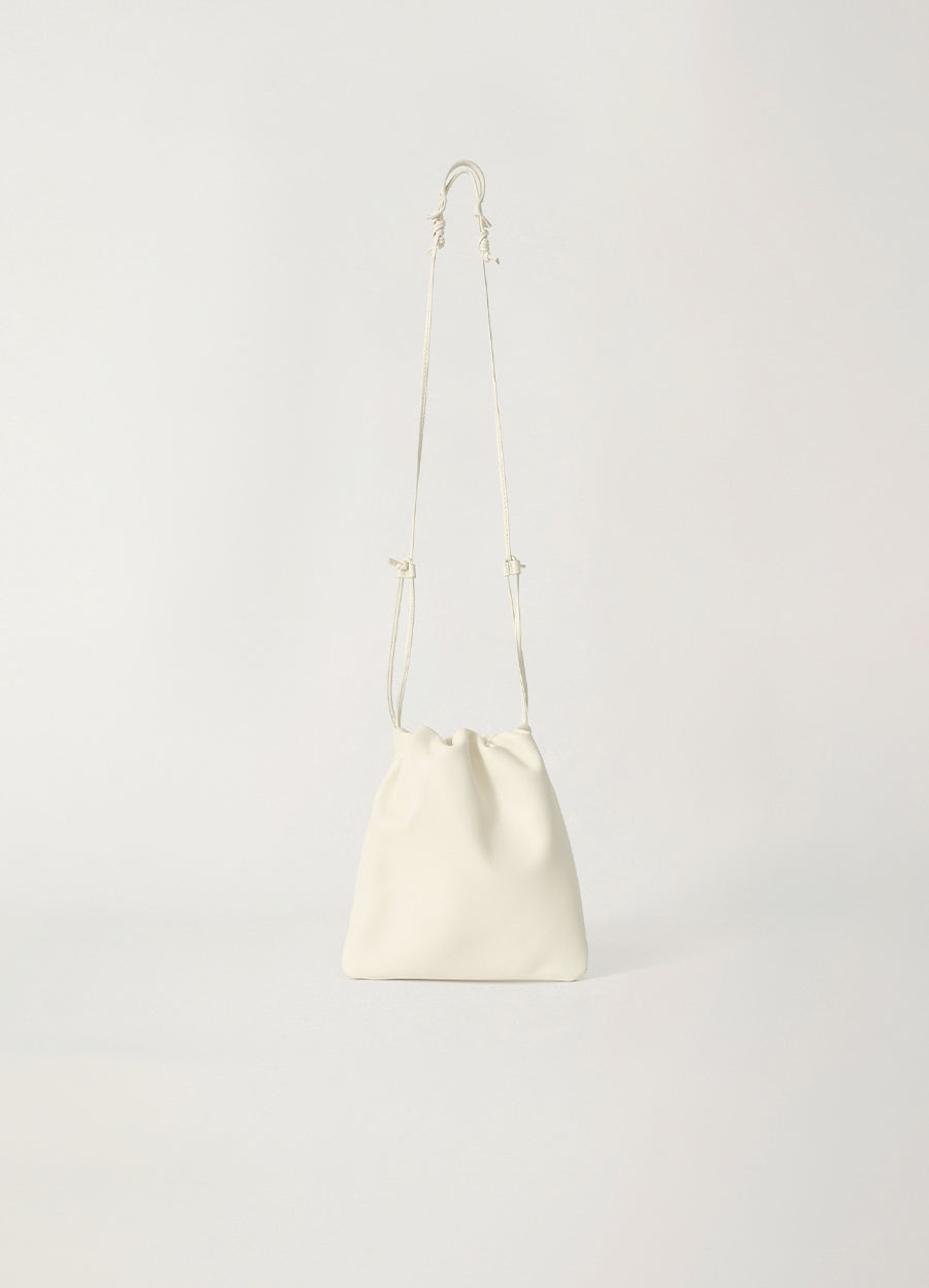 Nothing Written Fatu shoulder bag (Cloud white)