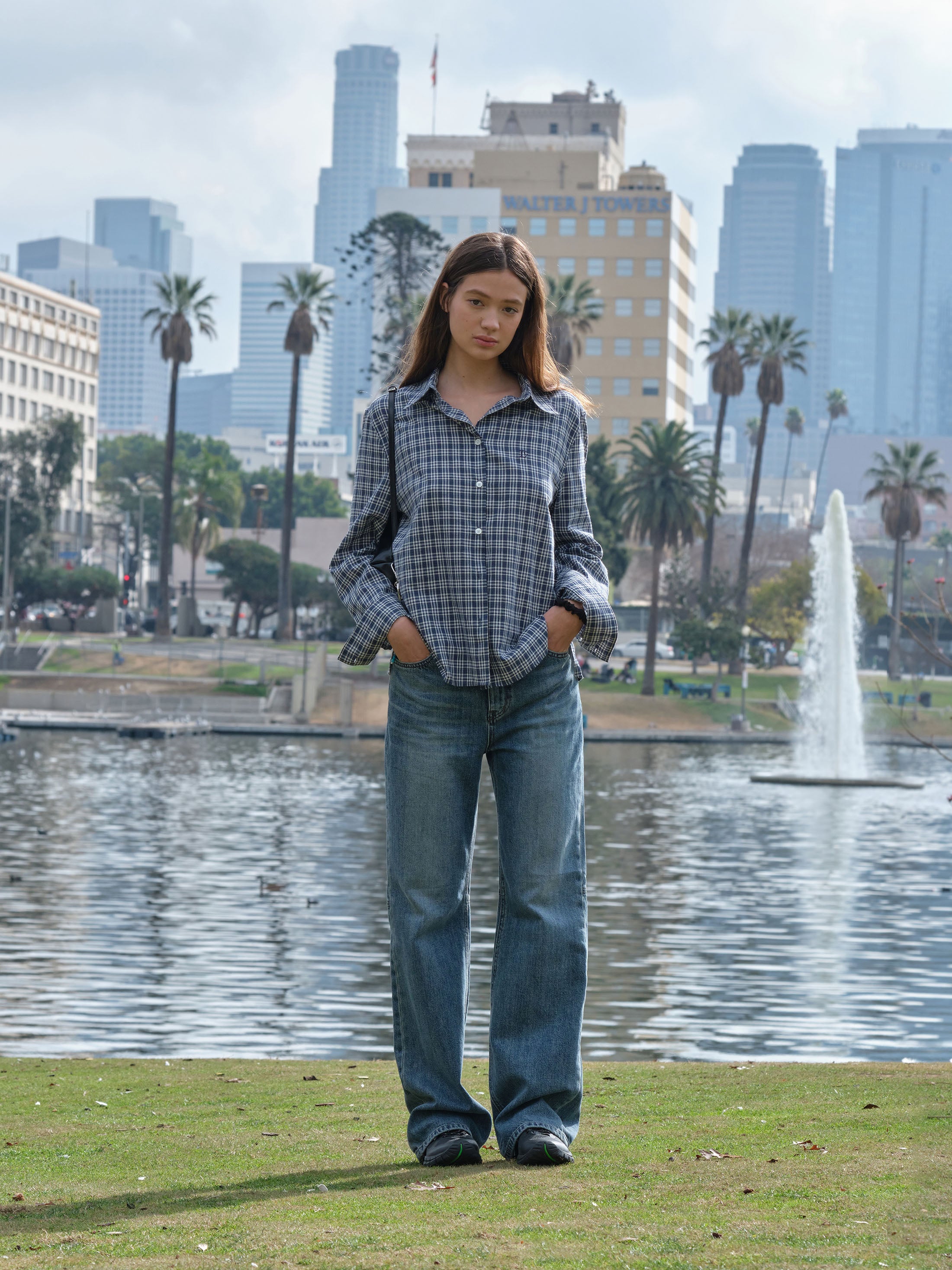 Low Classic Slim Boot-Cut Jeans Light Blue