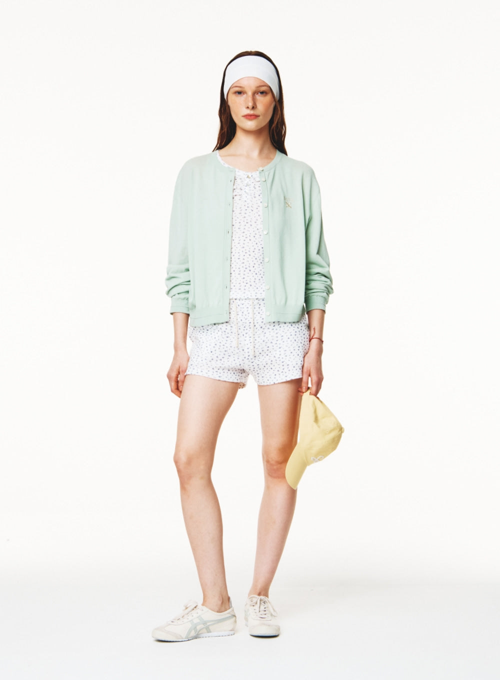 [satur] (W) Button Up Flower Shirring Sleeveless Top - White