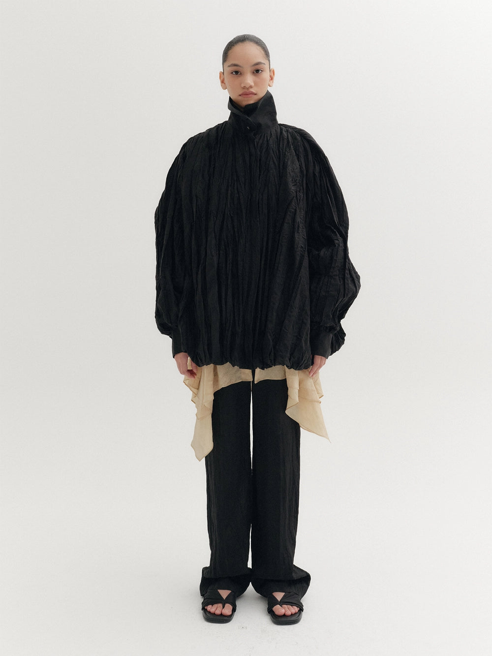 EENK Oversized Volume Jumper - Black