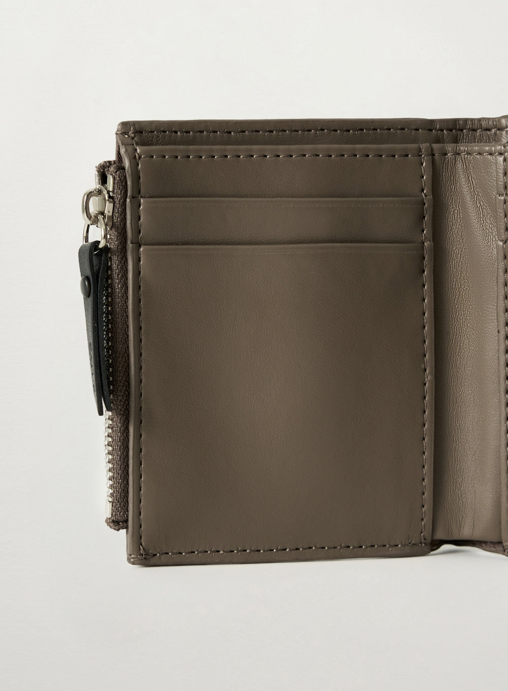 [satur] Orta Padded Wallet - Brown