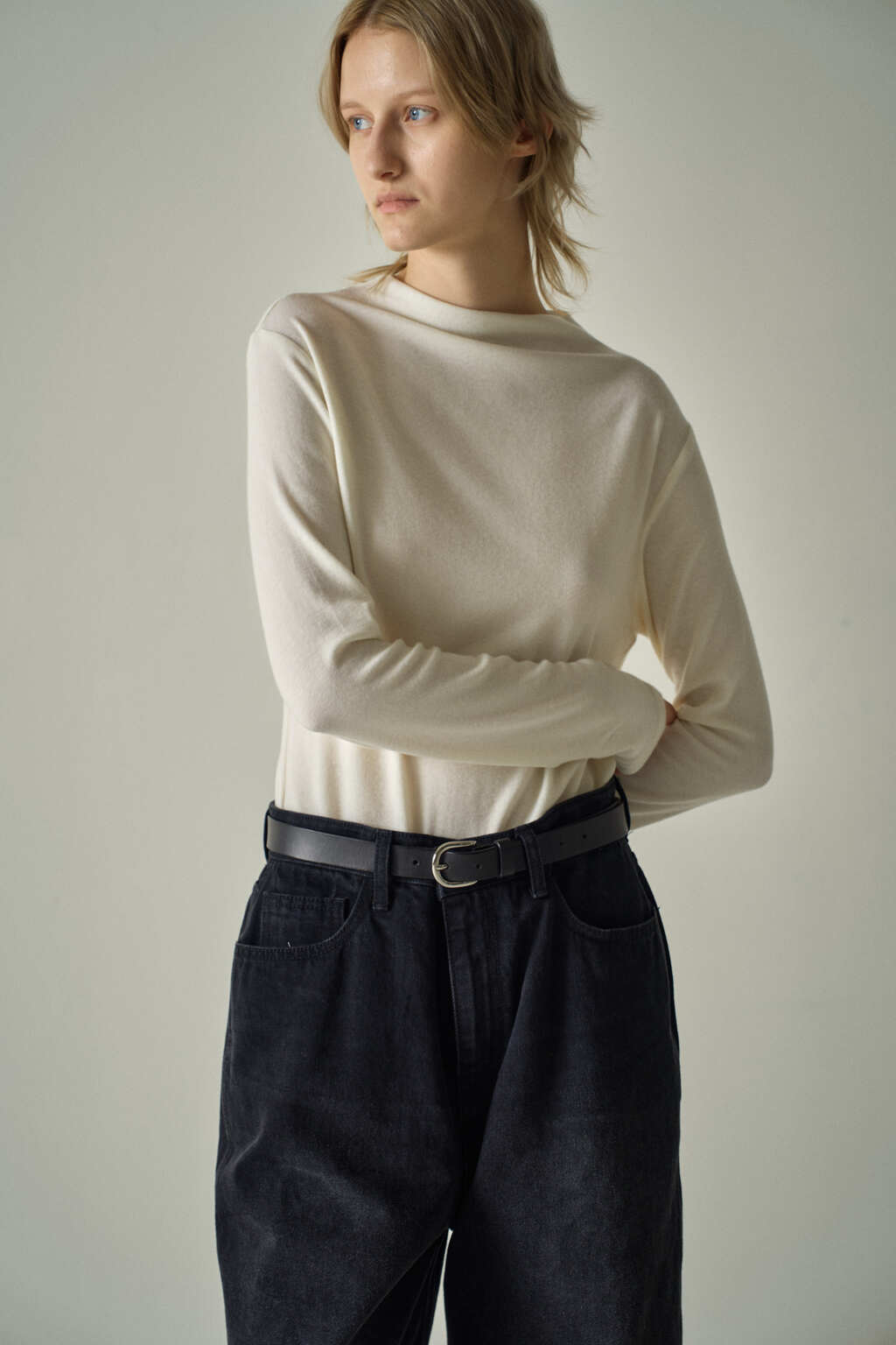 Facade Pattern Wool Half-Neck Top