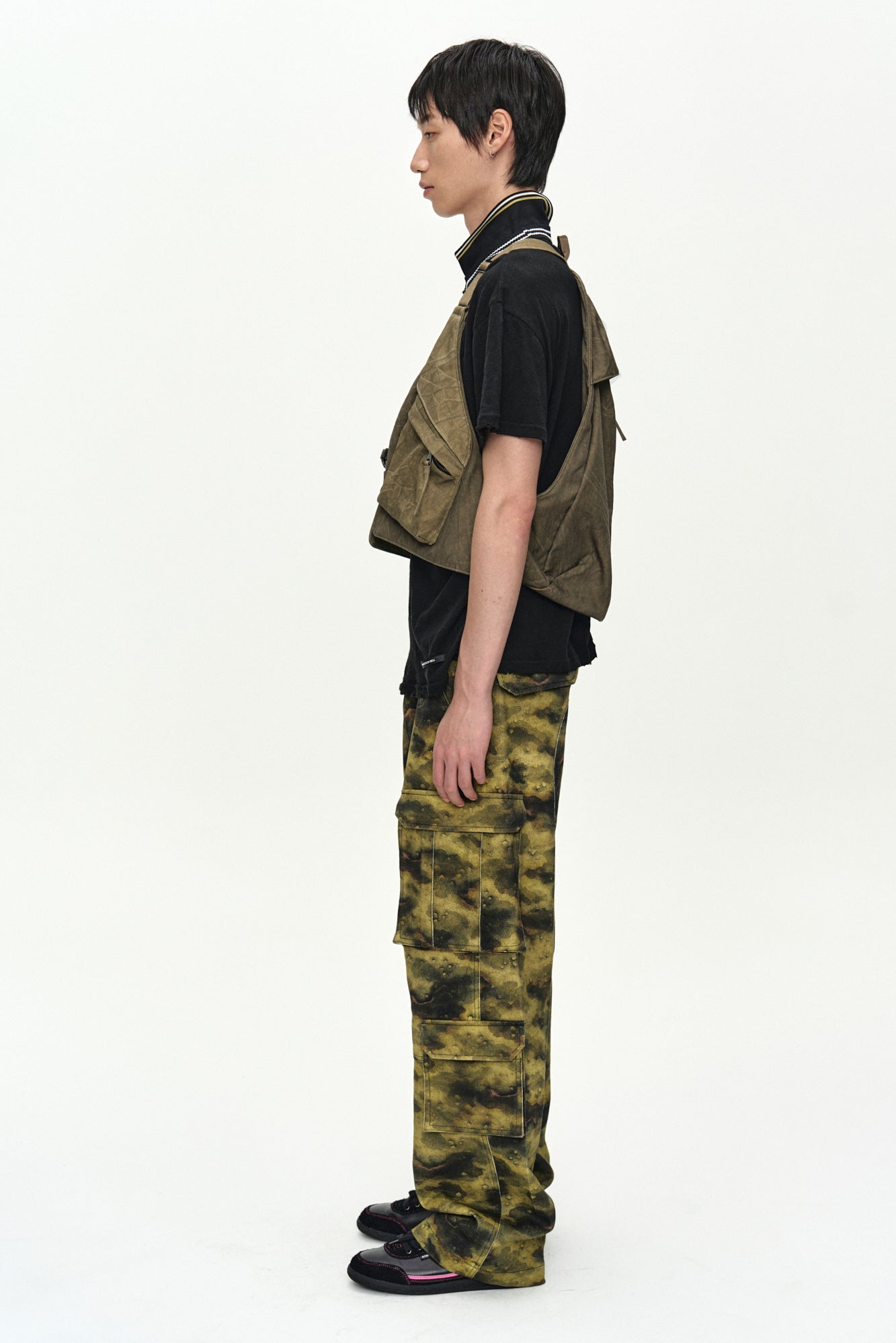 Andersson Bell Tie-Dyed Vest Backpack Khaki)
