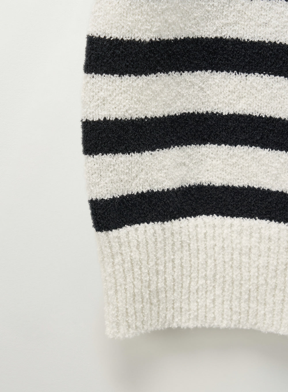 [satur] (W) Bon Voyage Stripe Half Knit Cardigan - Cream