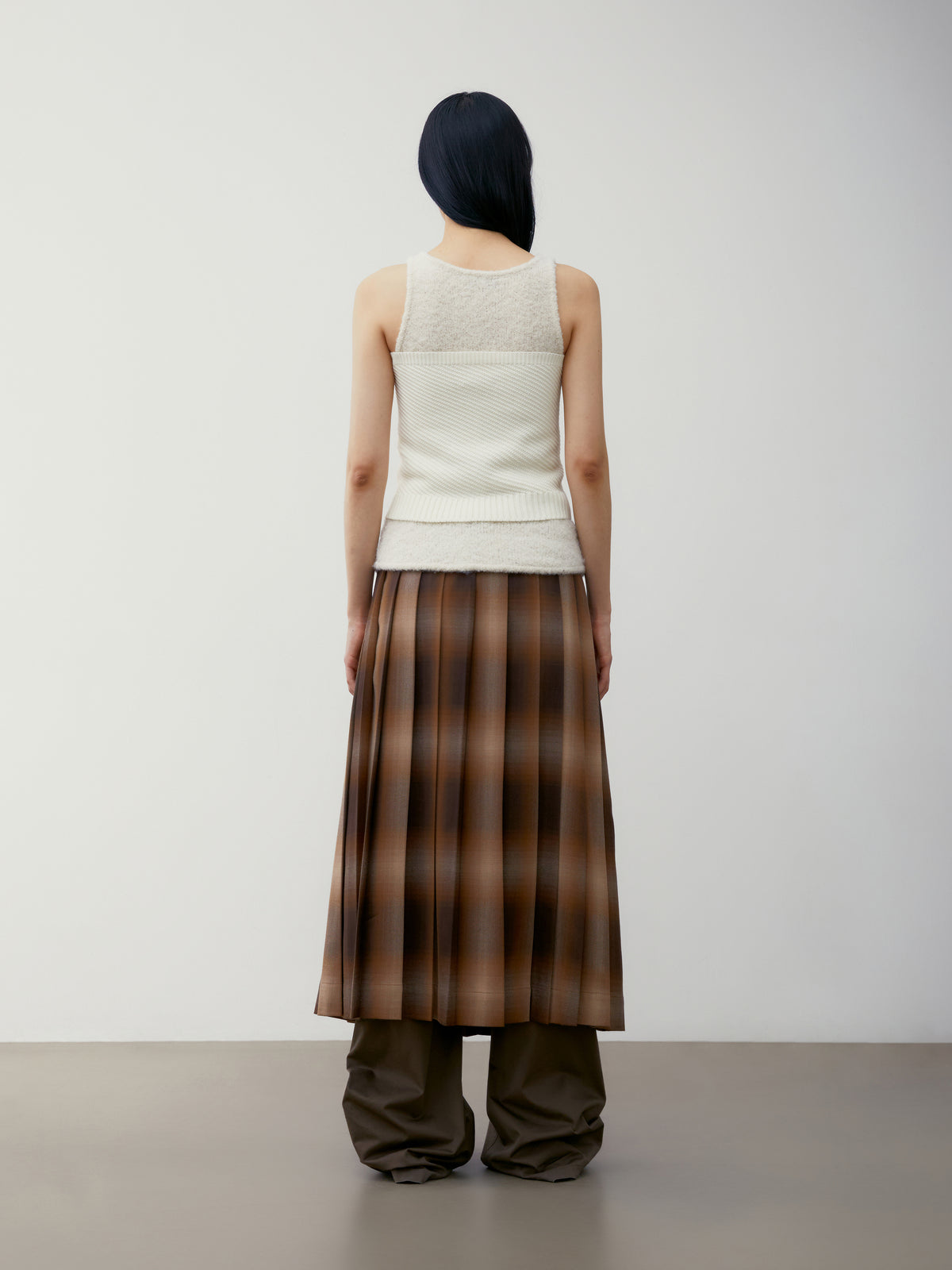 Low Classic Diagonal Button UP Bustier Ivory