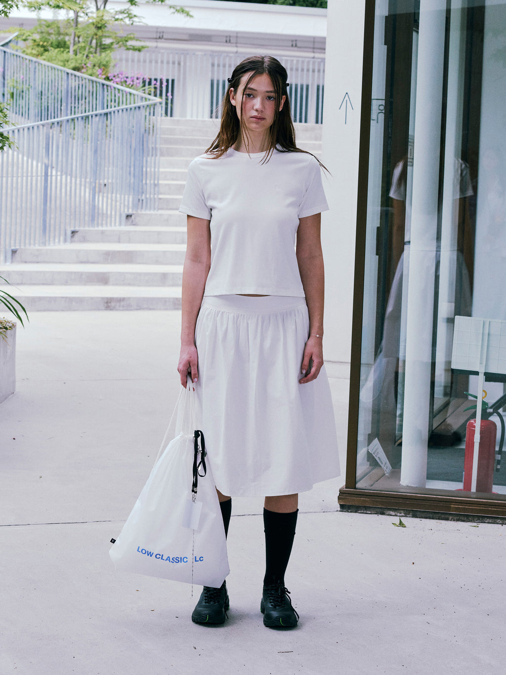 Low Classic Cotton Lace Volume Skirt Off White