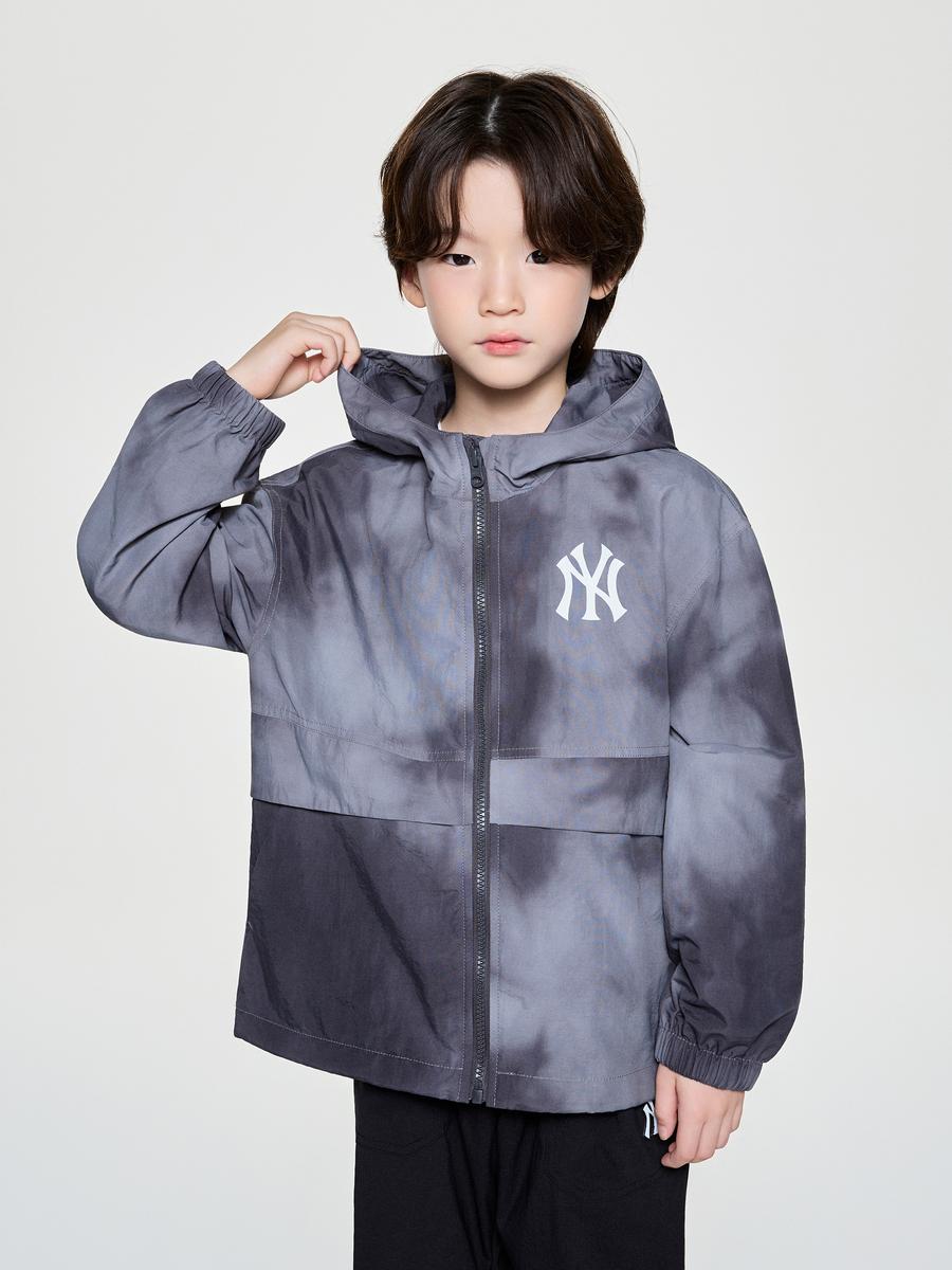 Clothing - Premium quality product image