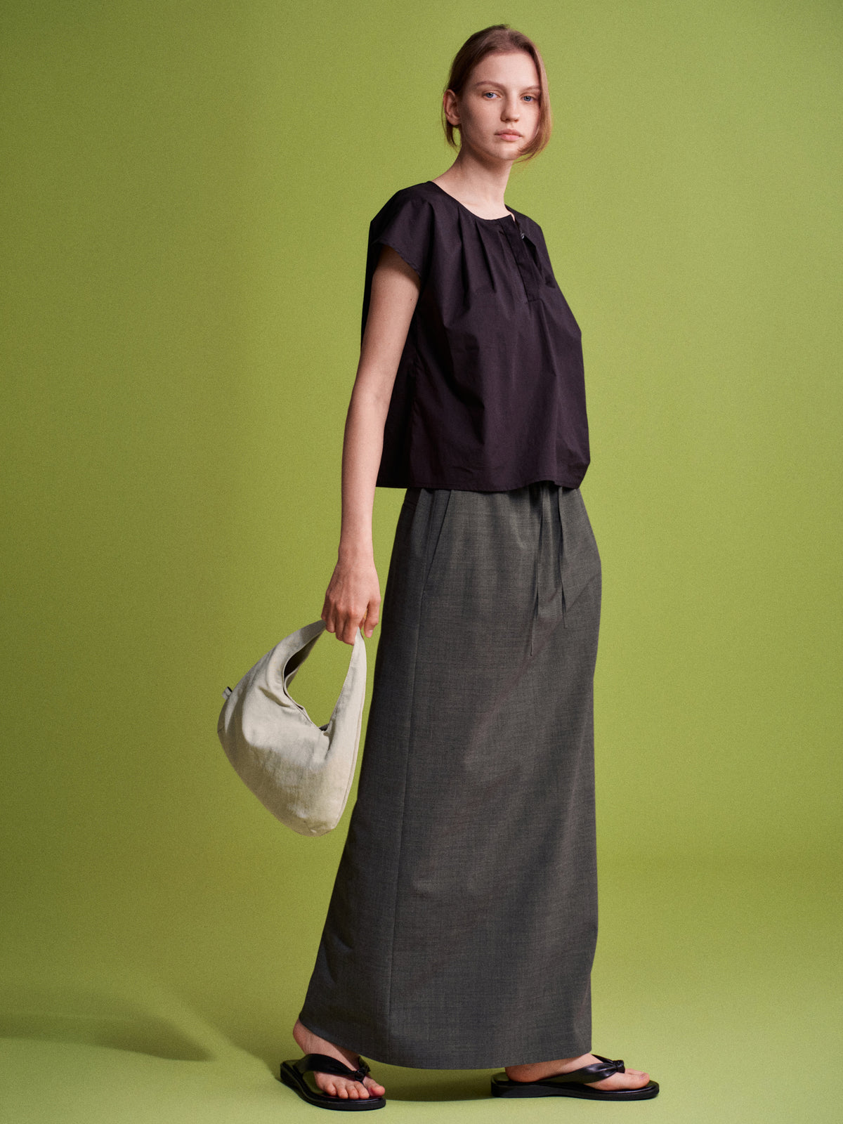 Facade Pattern Breeze East Tote Bag beige