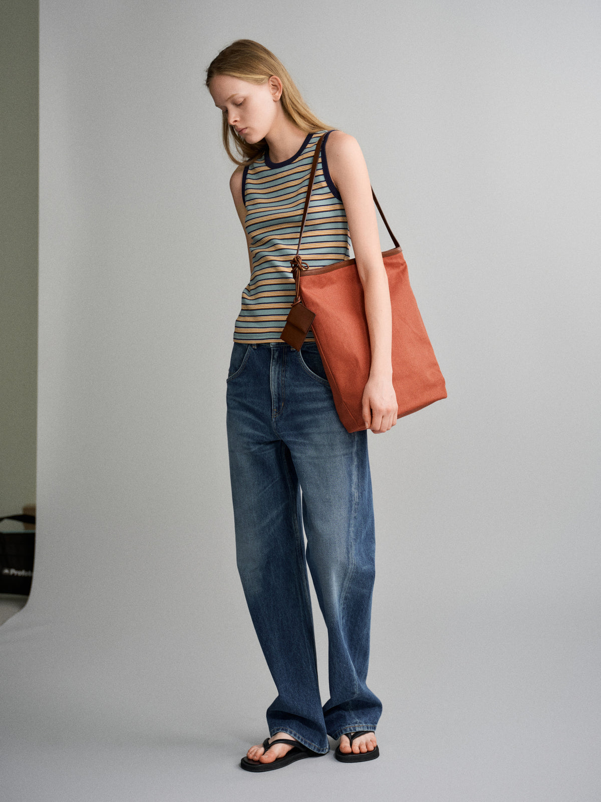 Facade Pattern Rhianna Big Bag cognac brick