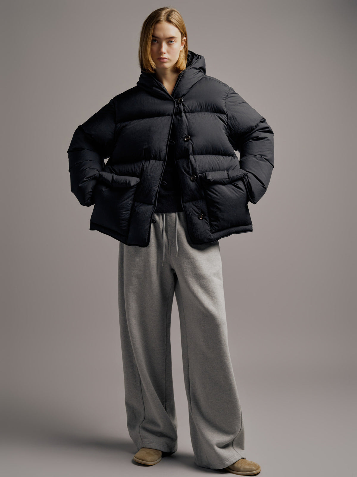 Facade Pattern Goose Down Hooded Puffer black