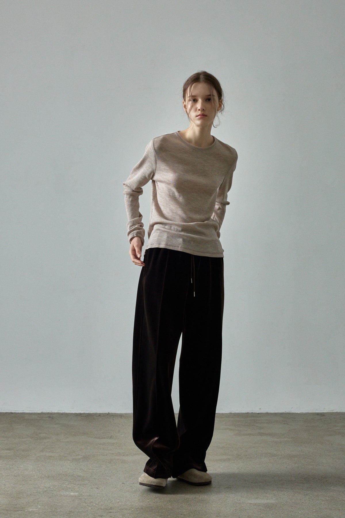Facade Pattern Relaxed Velvet Pants brown