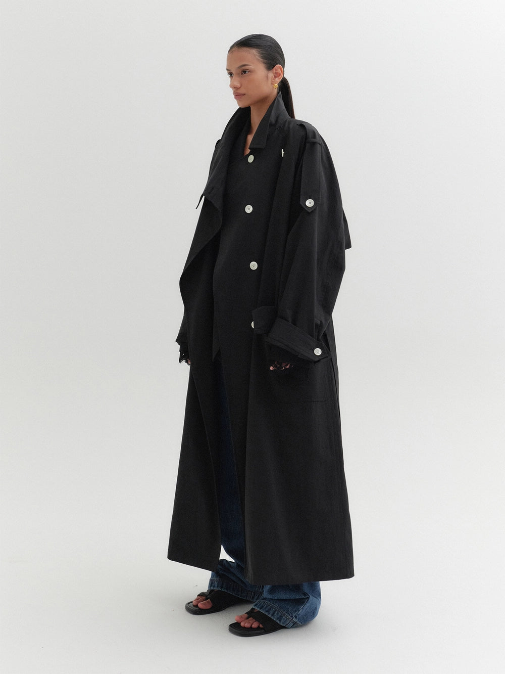 EENK Relaxed Trench Coat - Black